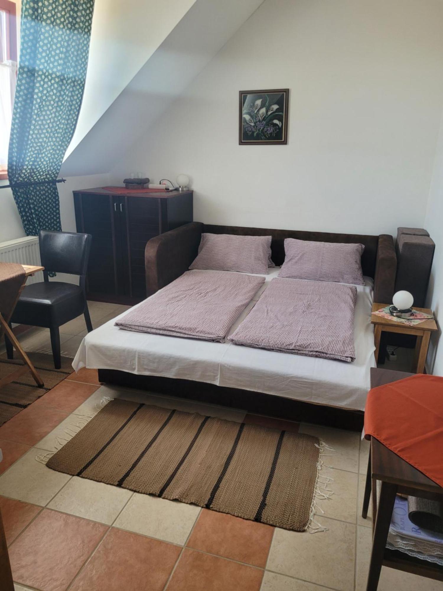 Tótvár lovas szálláshely Kovagotottos Esterno foto